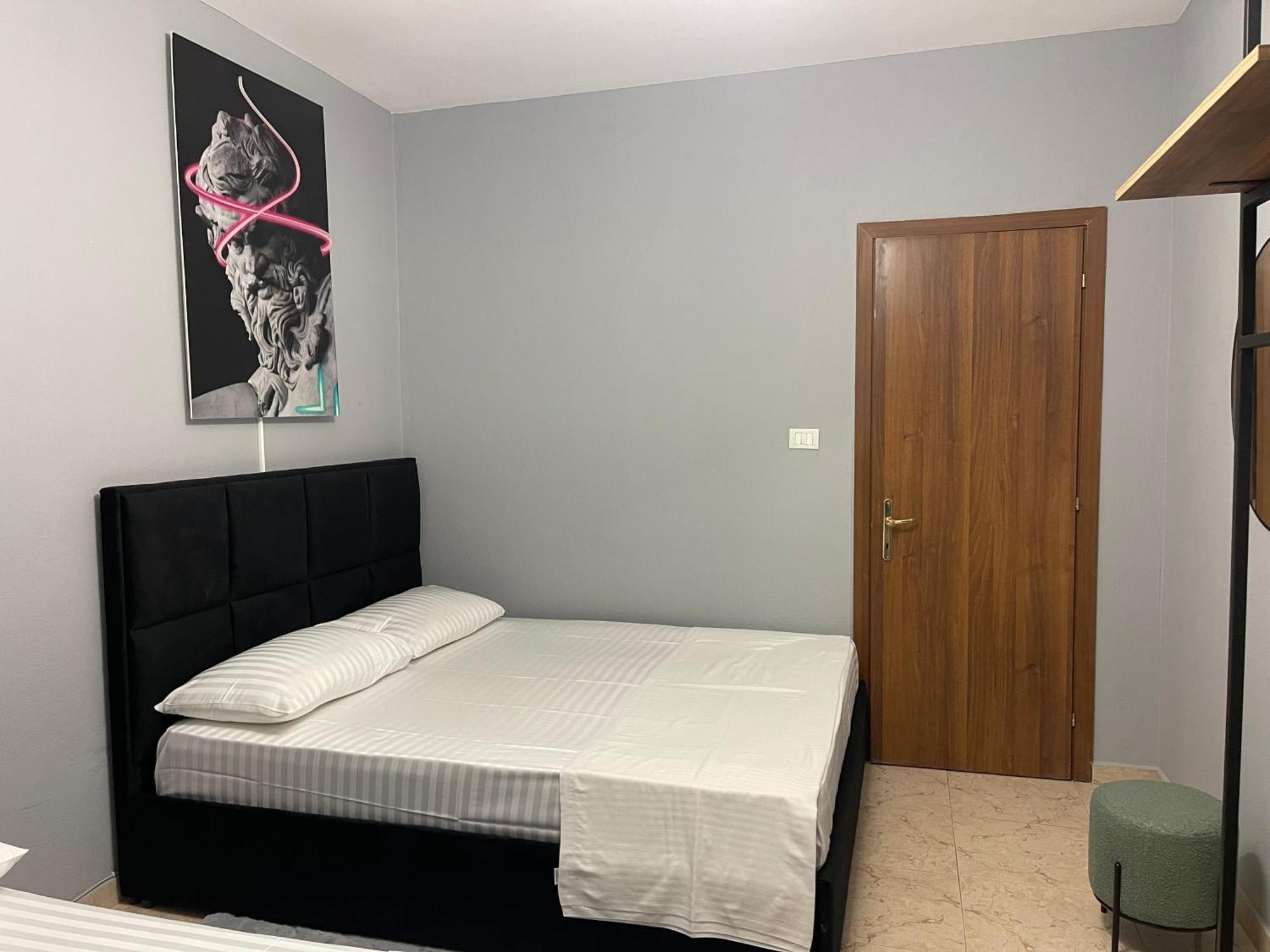 Super House 2 Blloku - 3 Rooms Τίρανα Εξωτερικό φωτογραφία
