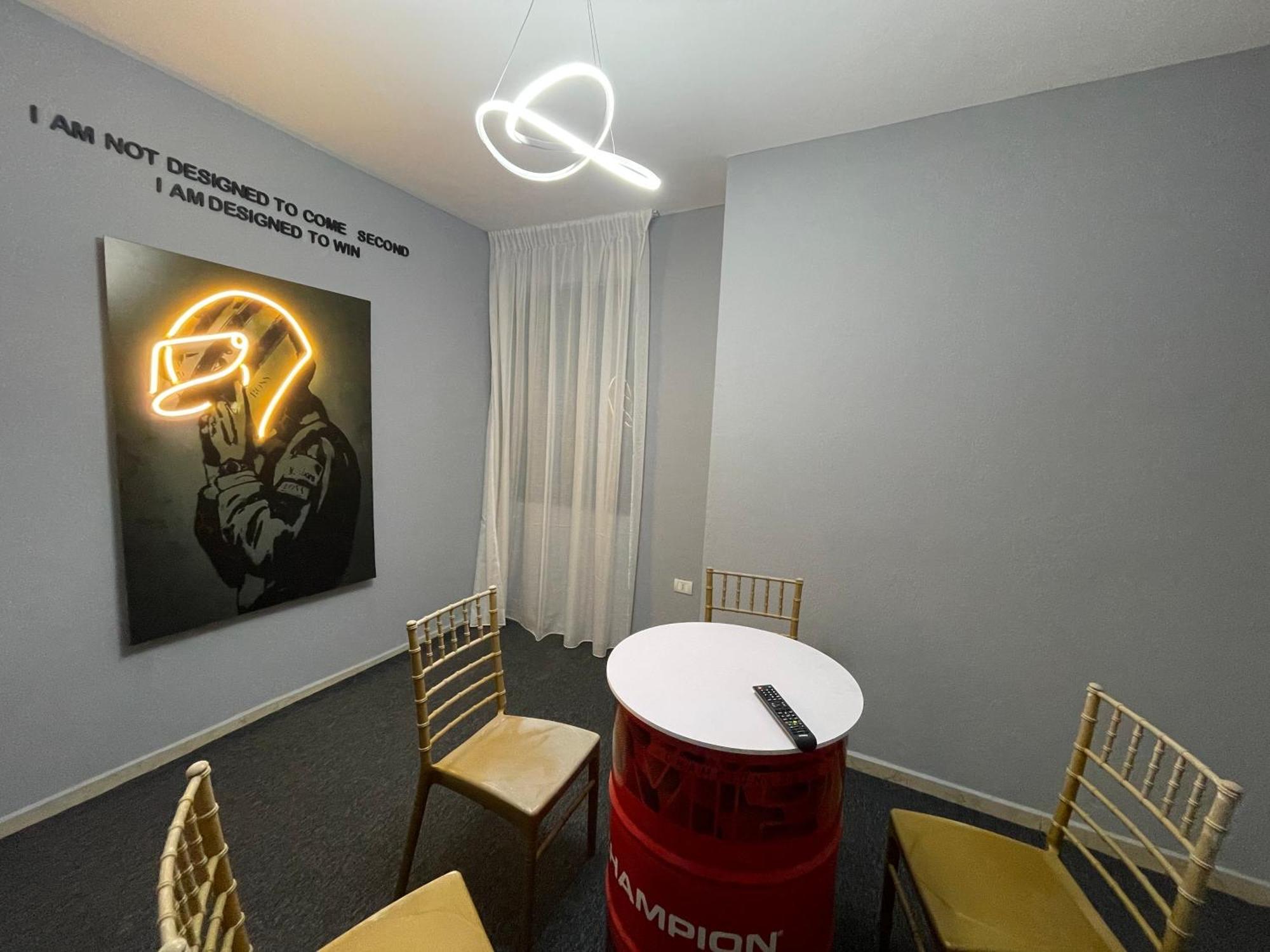 Super House 2 Blloku - 3 Rooms Τίρανα Εξωτερικό φωτογραφία